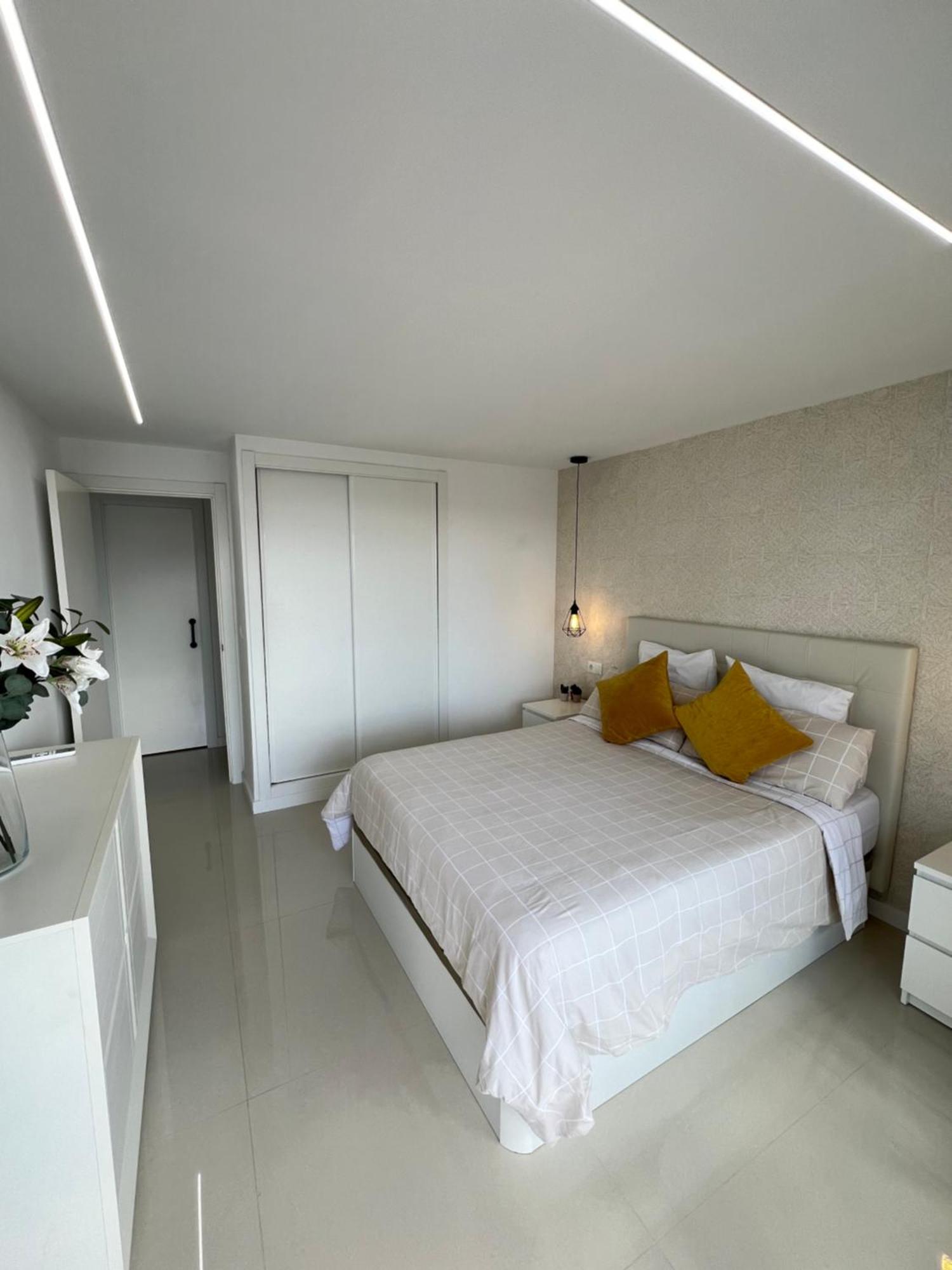 贝纳尔马德纳Luxury Bonanza公寓 外观 照片